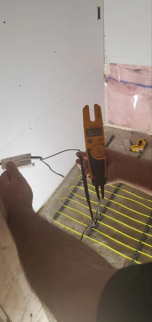 Homesa - In-floor heating installation and testing - 28